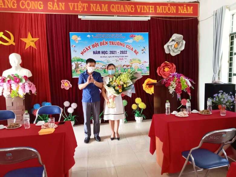 TRƯỜNG MẦM NON SỐ 2 XÃ NÀ NHẠN TỔ CHỨC “MỪNG NGÀY HỘI ĐẾN TRƯỜNG CỦA BÉ” NĂM HỌC 2021 – 2022